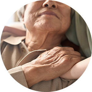 고령화 시대, 암보험의 중요성 증대